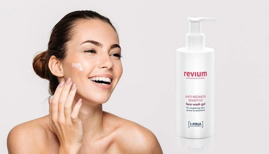 Revium Rosacea Anti-Redness Cleanser Sensitive Face Wash Gel or Coupreose Skin Prone to Erythema, with 1-MNA Molecule, Chlorella Vulgaris Green Algae Extract, Acerola Friut, Soap Product, 200ml - Image 3