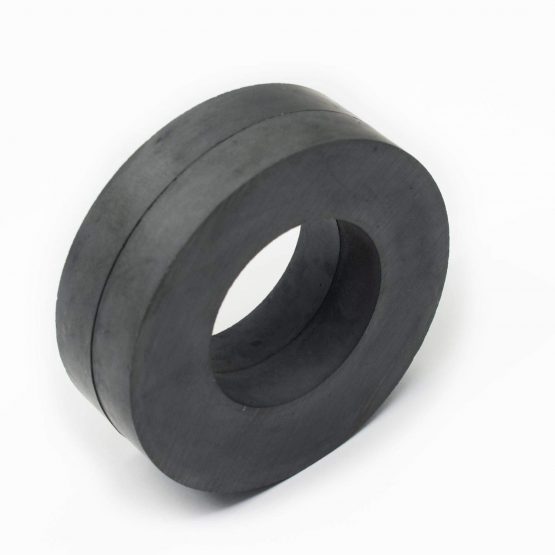 AOMAG Ferrite Magnet Ring OD60 x ID32 x 10mm Large Grade C8 Ceramic Magnets for Science (Pack of 2) - Image 2