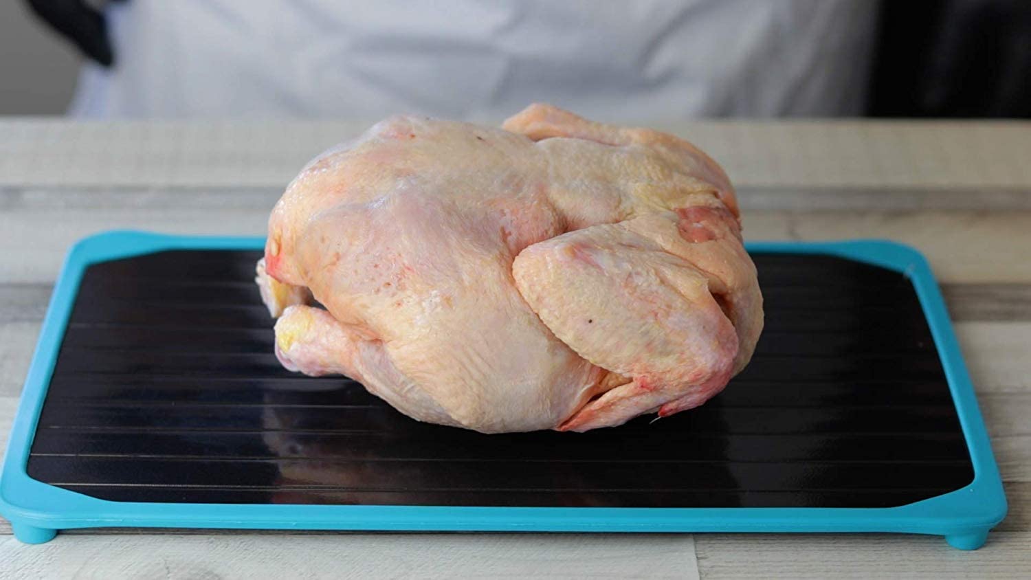 Thawing Defrosting Tray - A Defrosting Meat Tray Constructed From Cast Aluminium by Jean Patrique, Black, 13.7 x 8.1 x 0.1 cm - Image 4