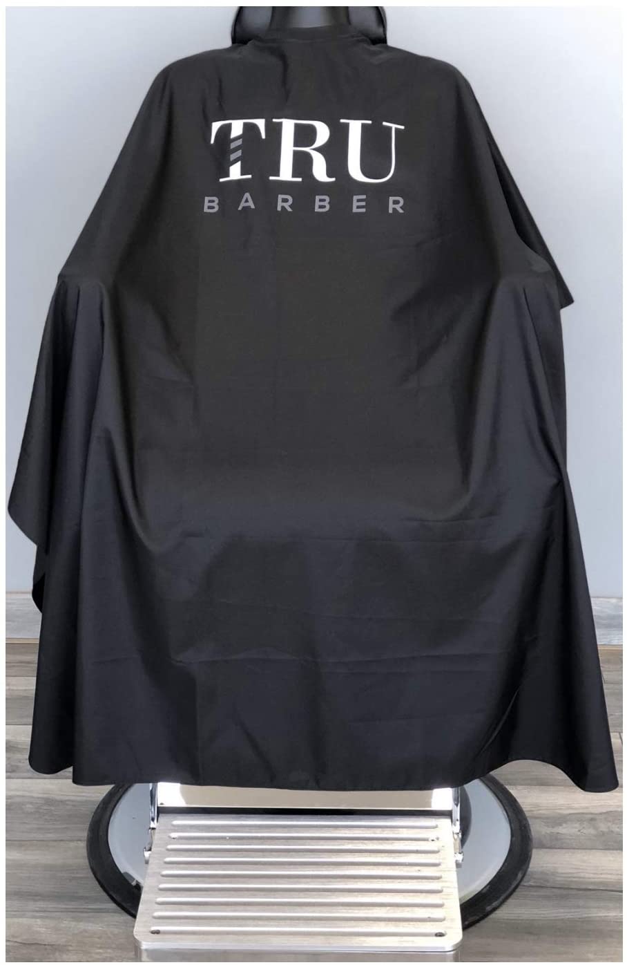 TRU BARBER Hairdressing Cape XXL, With Silicone Collar, 100% Polyester, Lightweight and Water Resistant