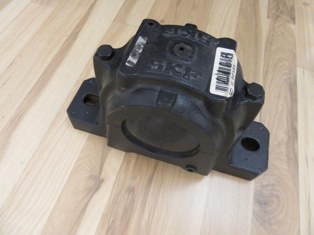 SKF SNL 517 Housing Bearing Housing And Housing Accessories, ID - Image 3