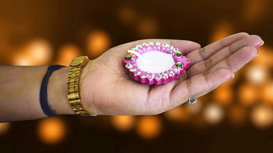 8 Pc Set of BIG SIZE Diwali Gift/Diwali Decorations Clay Diyamade Natural Earthen Oil Lamp/Welcome Traditional Diyas with Cotton wicks Batti. Deepawali Diya Lamp. Diwali Earthen Lamp. Oil lamp - Image 2