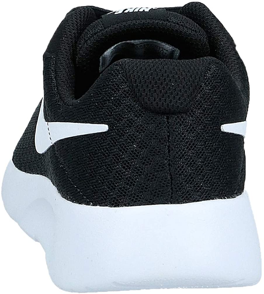 girls tanjun trainers