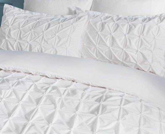 Sleepdown Rouched Pleats White Pintuck Easy Care Soft Duvet Cover Quilt Bedding Set with Pillowcase - Single (135cm x 200cm) - Image 2