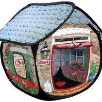 KONG Play Spaces Cat Bungalow