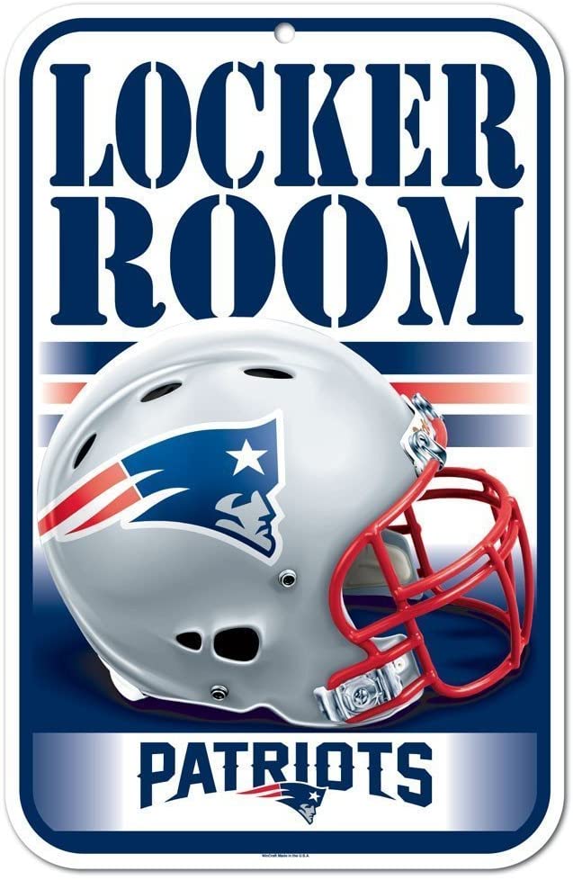 Original NFL “New England Patriots” Sign, Board in 28 x 43 cm