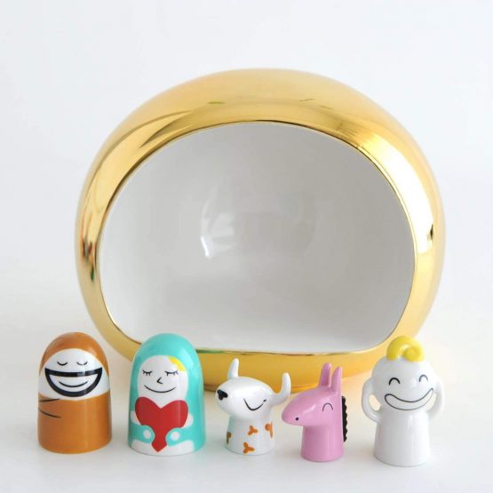 Alessi AMGI10 GD Hand Decorated Design Nativity Scene Set with Cave and Figurine, Porcelain, Gold, Set of 5 - Image 2