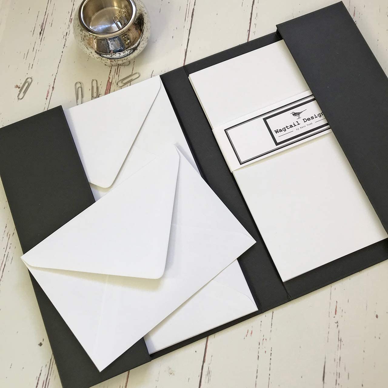 Wagtail Designs Plain Recycled White Writing Paper Gift Set including Grey Recycled Envelopes in a Black Writing Case Style Folder (18 Sheets of Quality Recycled Writing Paper with 18 Grey envelopes)