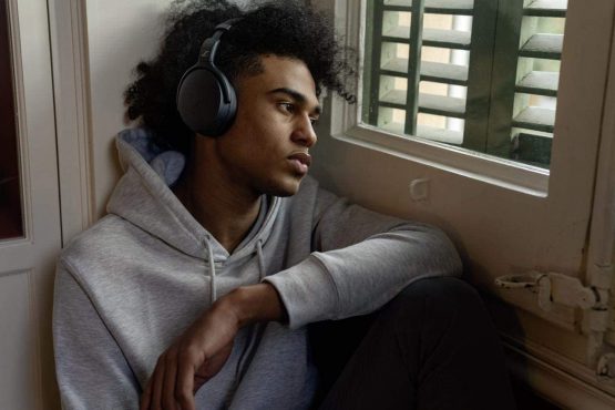 Sennheiser HD 450BT Wireless Headphones, with active noise cancellation, Black - Image 2