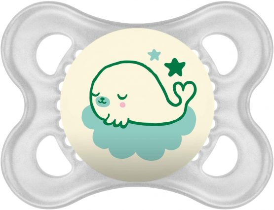 MAM Night Soothers 0+ Months (Pack of 2), Glow in the Dark Baby Soothers with Self Sterilising Travel Case, Newborn Essentials, Green/White, (Designs May Vary) - Image 4