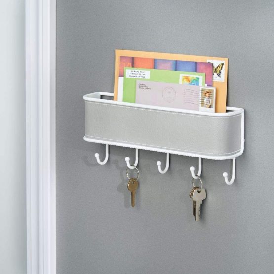 mDesign Mail Holder and Key Rack - Wall Mounted Mail Organiser for Letters, Keys and More - Mail File - White - Image 2