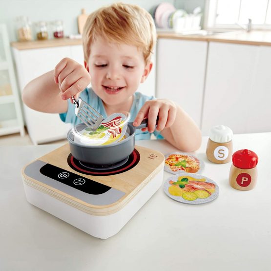 Hape E3164 Fun Fan Fryer - Wooden Play Kitchen - Image 3