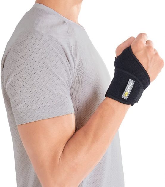 Bracoo WS10 Wrist Support Brace, Hand Support, Adjustable Wrist Wrap Strap for Fitness, Weightlifting, Tendonitis, Carpal Tunnel Arthritis, Joint Pain Relief – Fits Right and Left Hand - Image 3