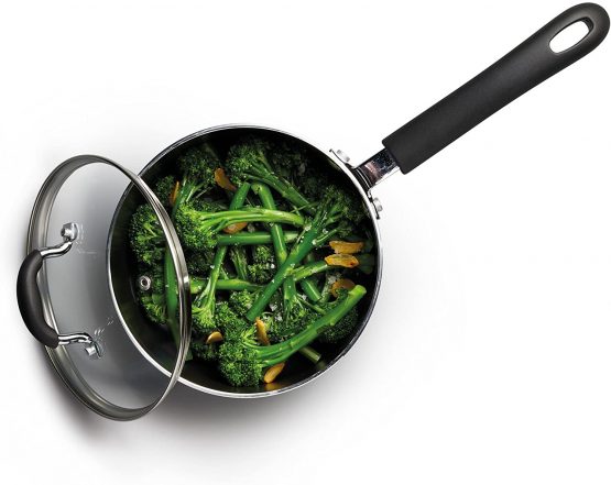 MasterClass KCMCSAUPAN20 Aluminium Non-Stick Enamel Saucepan With Lid, 20 cm (8"), Black - Image 2