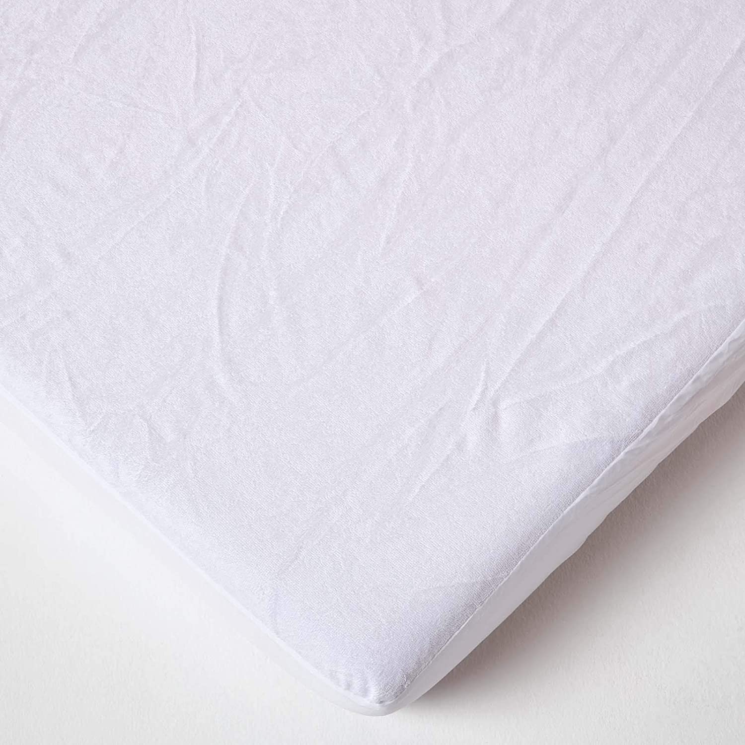 HOMESCAPES Small Double Terry Towelling Waterproof Mattress Protector 100% Cotton Terry Pile Top Breathable Hypoallergenic Washable Protector with Fully Elasticated Thick Stretch Fabric Skirt - Image 3