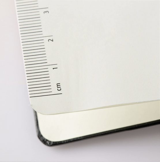 Brunnen Kompagnon 96-Page Squared Notepad Lineature 22 Black 21 x 29.4 cm - Image 4