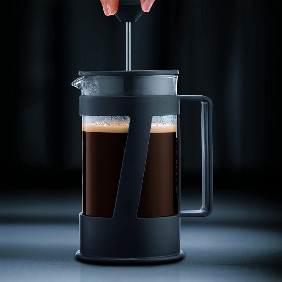 BODUM Crema 4 Cup French Press Coffee Maker, Black, 0.5 l - Image 4