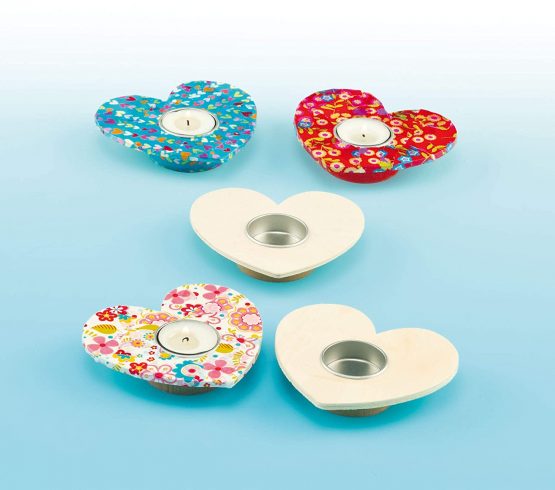 Baker Ross EM1183 Heart Shaped Tealight Holders-Pack of 4, Wooden Arts and Craft Kit for, Wood
