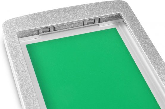 SynMe Large VACANT/OCCUPIED Sliding Sign - Neutral: Green/red colour - 175 mm x 50 mm 3M sticky surface on the rear - 4 magnets built into frame, securing the sliding unit - Office sign Germany (1) - Image 4