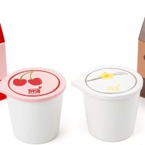 Small Foot 11440 Dairy Products Set Fresh, Made of Wood, Role Toy,Accessories Stores and Play Kitchens, Multicolored