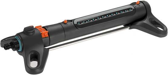 GARDENA Oscillating Sprinkler AquaZoom S: Sprinkler for irrigating areas of 9 -max. 150 m², range 3 -max. 15 m, range 3 -max. 10 m, integrated metal filter (18710-20)