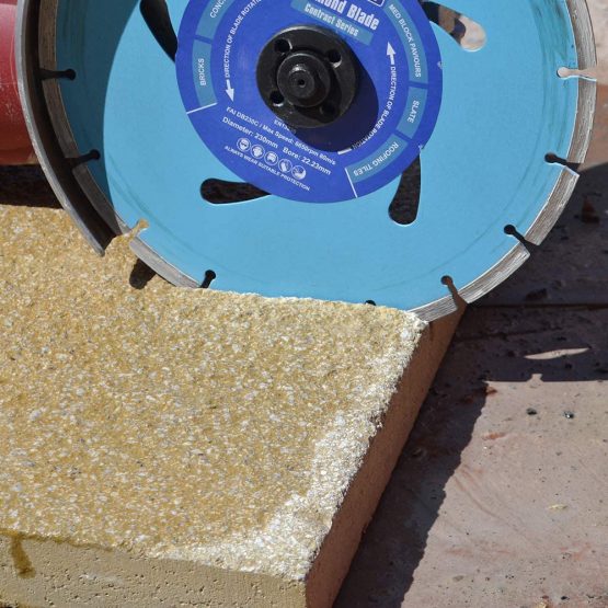 Faithfull FAIDB300C Paving Slab, Concrete, Brick and Roofing Tiles, General Purpose Diamond Cutting Blade 300mm (12 Inch) - Image 4
