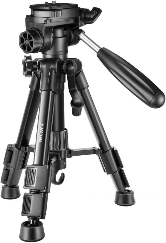 Neewer Mini Travel Tabletop Camera Tripod 24 inches/62cm, Lightweight and Portable Aluminum with 3-Way Swivel Pan Head for DSLR Camera,Smartphones,DV Video up to 5kg (T210) (Black)