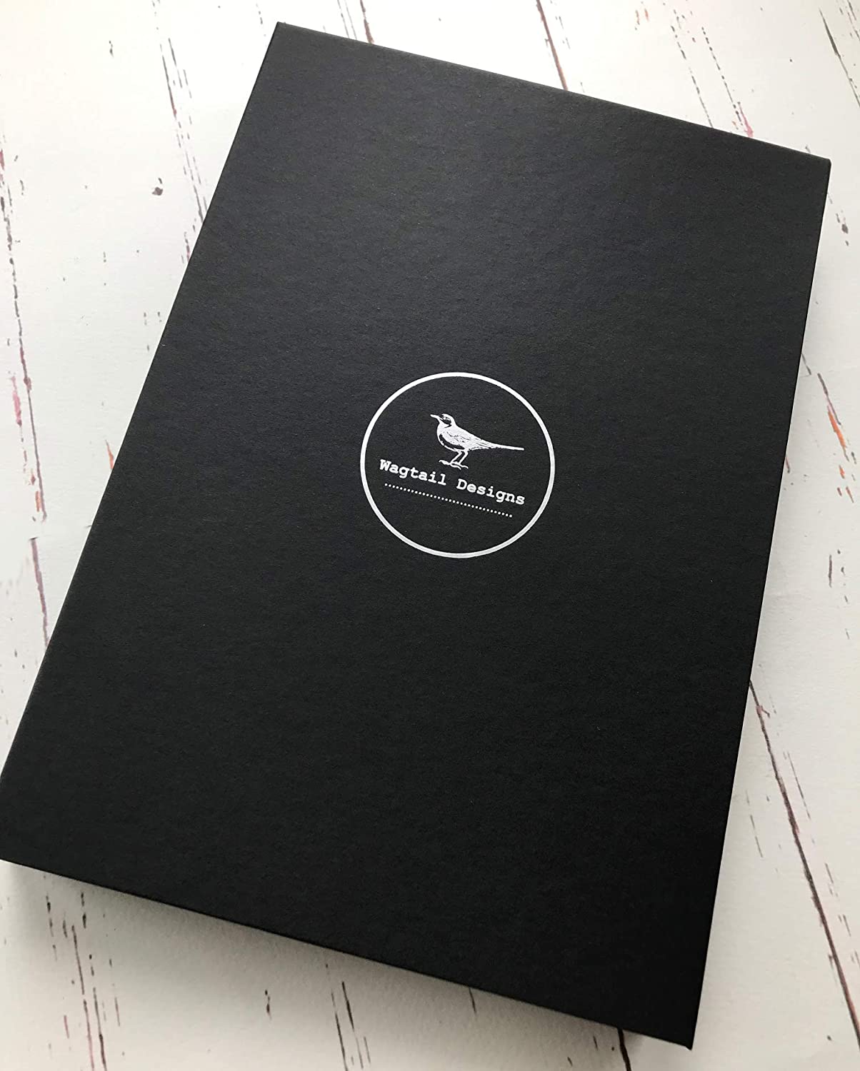 Wagtail Designs Plain Recycled White Writing Paper Gift Set including Grey Recycled Envelopes in a Black Writing Case Style Folder (18 Sheets of Quality Recycled Writing Paper with 18 Grey envelopes) - Image 4