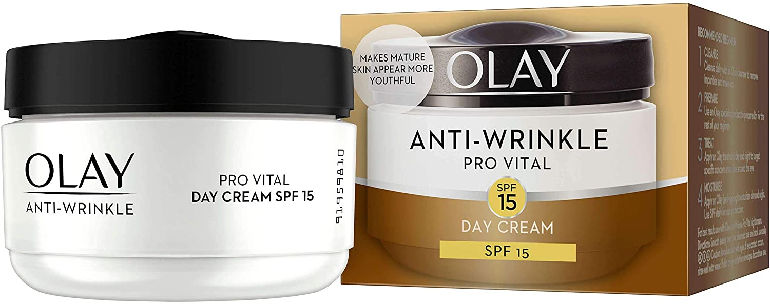 Olay Anti-Wrinkle Pro Vital Day Cream With SPF15, Helps Visibly Reduce Fine Lines & Wrinkles, for Mature Skin 50ml