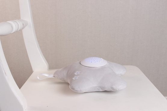 Little Chick London Bed Time Soother Plush Star Projector (Soft Grey, Twinkle Lights) - Image 4