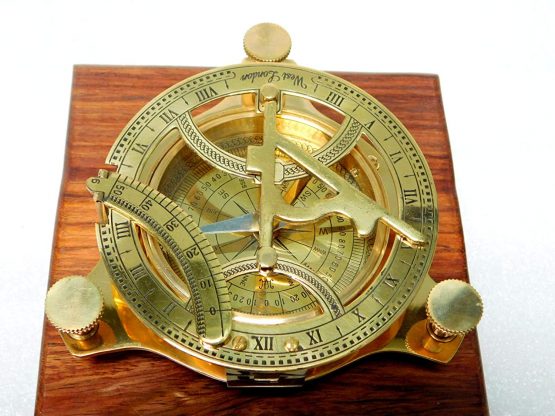 KHUMYAYAD 4" Brass Sundial Compass Fully Functional Compass nevegation Nautical Maritime Vintage Antique Compass