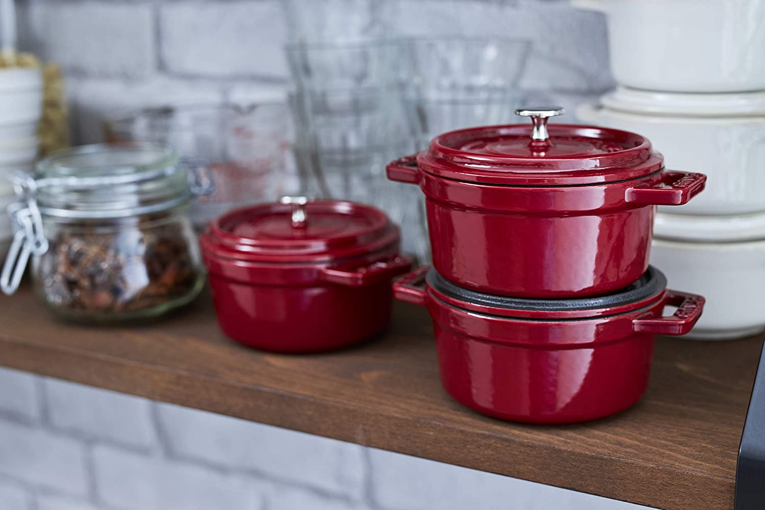 STAUB 1004199 Cast Iron Roaster/Cocotte, Round, 18 cm, 1.7 L, Cherry Red - Image 3