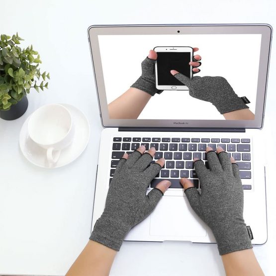 DISUPPO Arthritis Gloves Women and Men Relieve Pain from Rheumatoid, RSI,Carpal Tunnel, Compression Gloves Fingerless for Computer Typing, Dailywork, Hands and Joints Pain Relief (Gray, Medium) - Image 3
