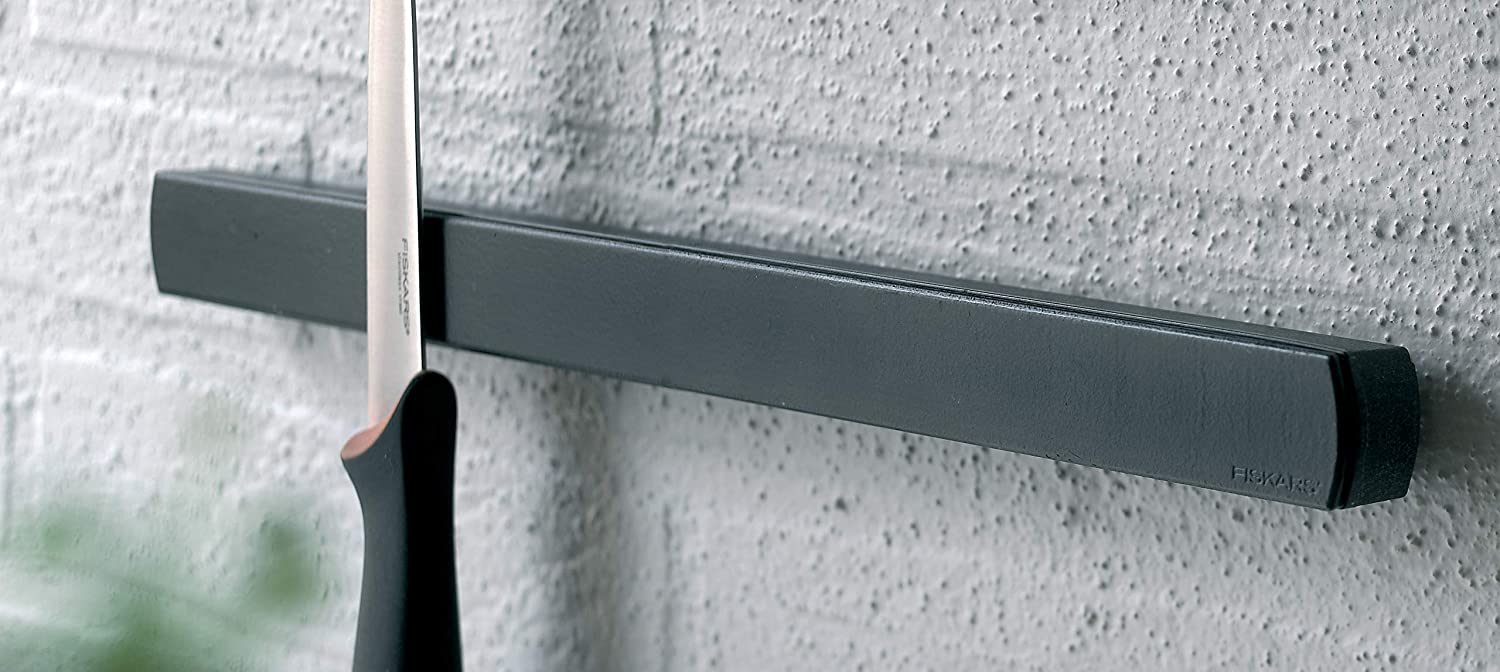 Fiskars wall magnet for knives length: 32 cm, metal/plastic, functional shape, black/silver, 1001483, Standard - Image 3