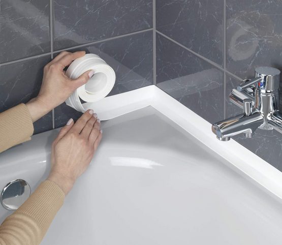 Wenko 5652021100 350 x 5 cm Waterproof Extra Large Sealing Tape, White - Image 3