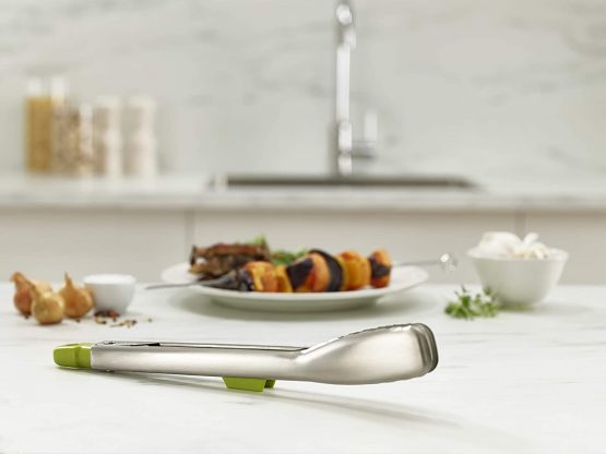 Joseph Joseph 10536 Elevate Steel 12 Inch/30 cm Slimline Tongs with Precision Tips - Green - Image 3