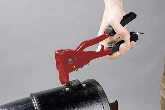 kwb 407190 Blind Set, Pliers incl. 100 Aluminium Rivets, Heavy-Duty Design with Handle Protection - Image 2