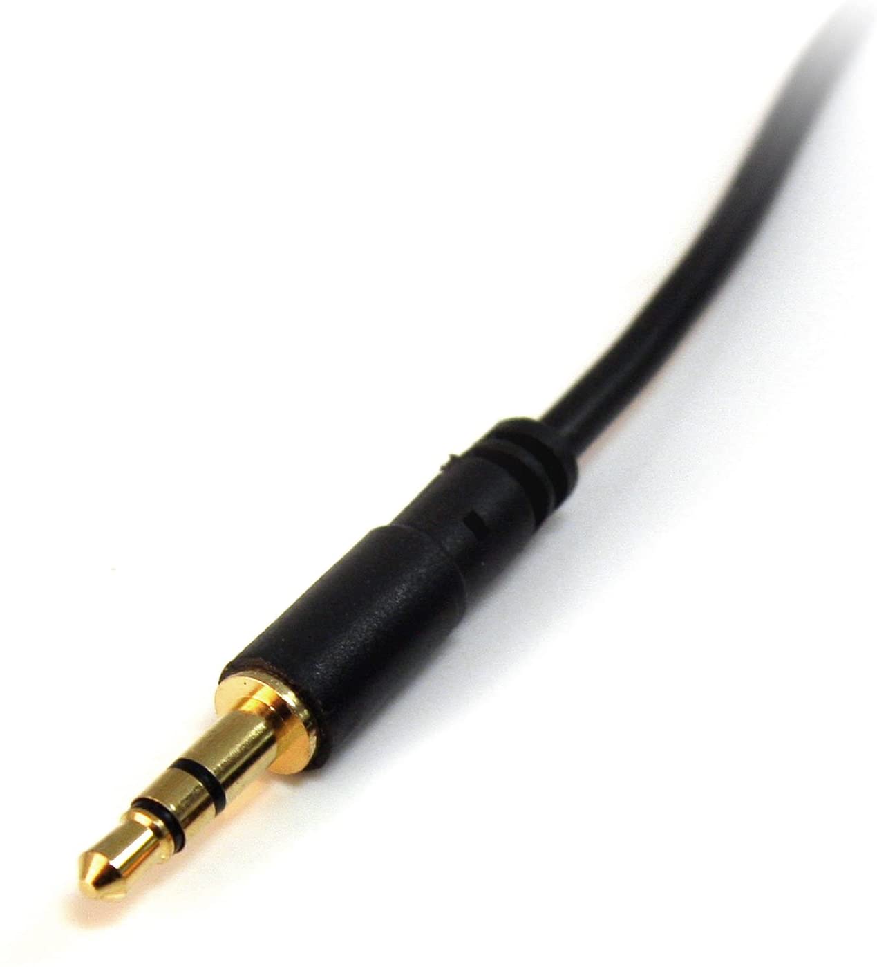 StarTech.com 3.5mm Audio Cable, 3 ft, Slim, M / M, AUX Cable, Male to Male Audio Cable, AUX Cord, Headphone Cable - Image 2
