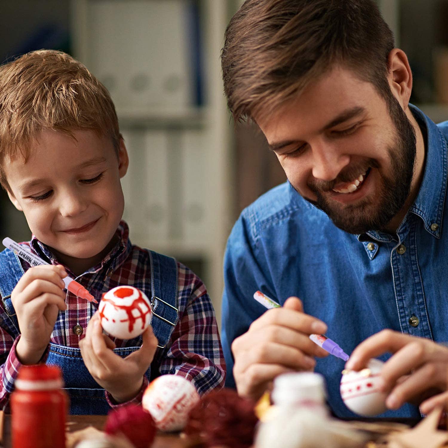 EKKONG Acrylic Paint Pens, Set of 18 Colors Paint Marker Pens for Rock