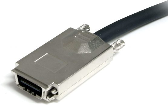 StarTech 2m External Serial Attached SCSI SAS Cable - SFF-8470 to SFF-8088 Cable (ISAS88702) - Image 3