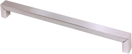 Hotpoint Refrigeration Door Handle. Genuine part number C00140867