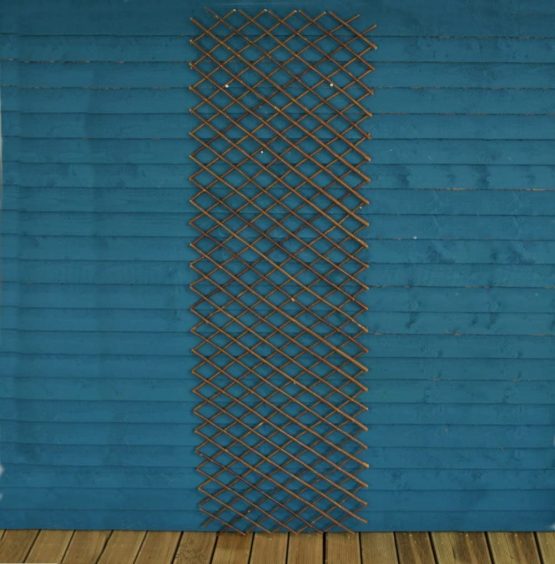 Gardman Unknown 1.8 x 0.6m/ 6 x 2ft Expanding Willow Trellis, Multicoloured