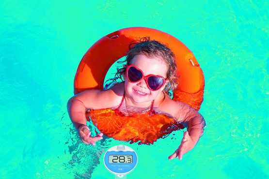 TFA Dostmann Marbella Wireless Pool Thermometer, Black, L110 x W110 x H210 mm - Image 3