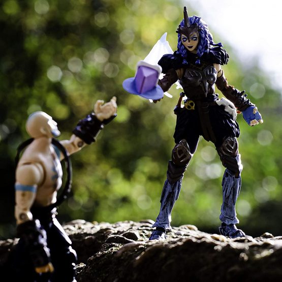 Fortnite FNT0126 Valkyrie Legendary Series Figure - Image 4