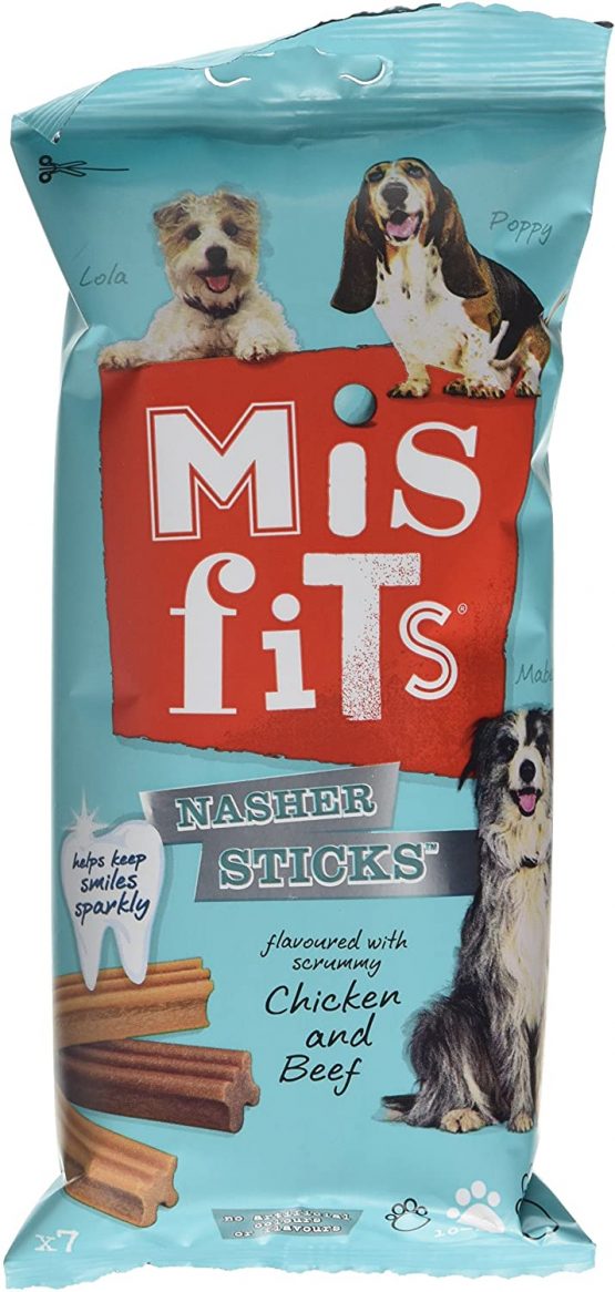 Misfits Nasher Sticks Dog Treats for Medium Dogs from 10-25 kg with Chicken and Beef, 10 Bags (10 x 175 g)