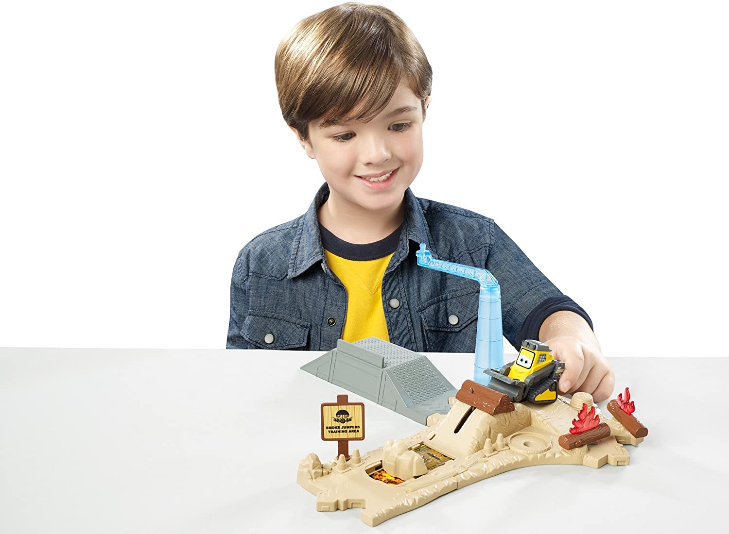 Mattel Disney Planes: Fire & Rescue Smoke Jumpers Training Base Playset, Black, Red - Image 2