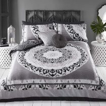 Sleepdown Reversible Single Duvet Cover Set. Easy Care And Super Soft Cotton Design. Black and Grey Paisley Pattern quilt. Size 135x200 cm + 2 matching pillowcase.