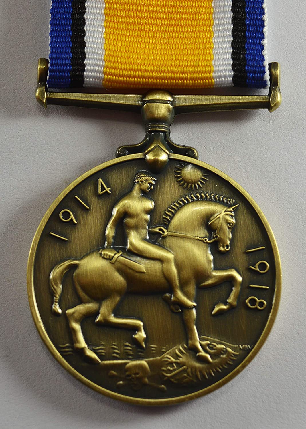 The Commemorative Coin Company Pair of Full Size Replica WW1 Service Medals. Great War for Victory Imperial Forces. Bronze, Gold - Image 4