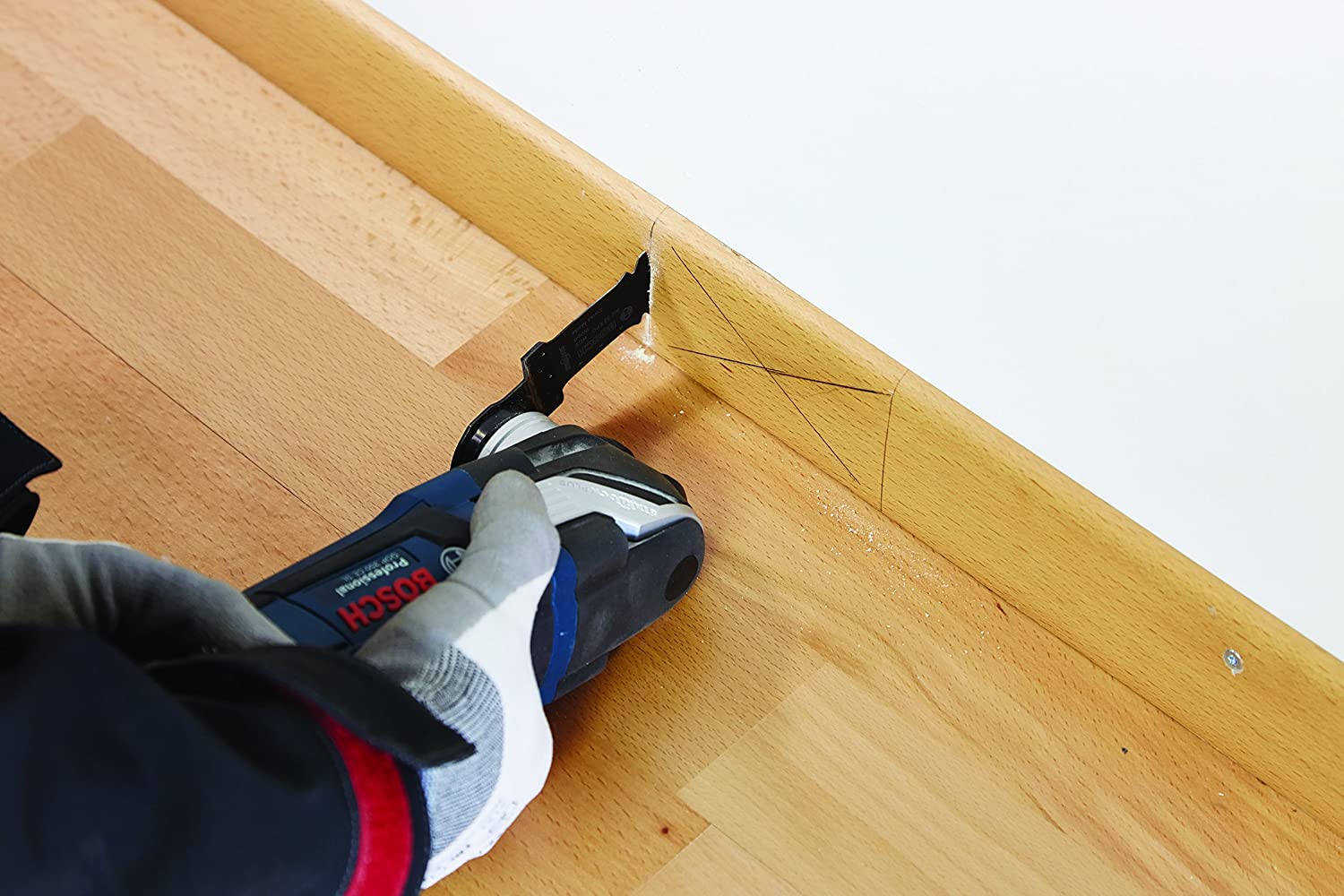 Bosch Professional 1x HCS Plunge Cutting Saw Blade AIZ 32 EPC Wood (for Softwood 50 x 32 mm, Accessory Multitool) - Image 4