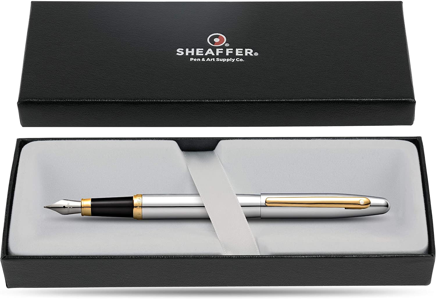 Sheaffer VFM - Refillable fountain pen with medium grade stainless steel nib, polished chrome with gold-tone trim - Image 3